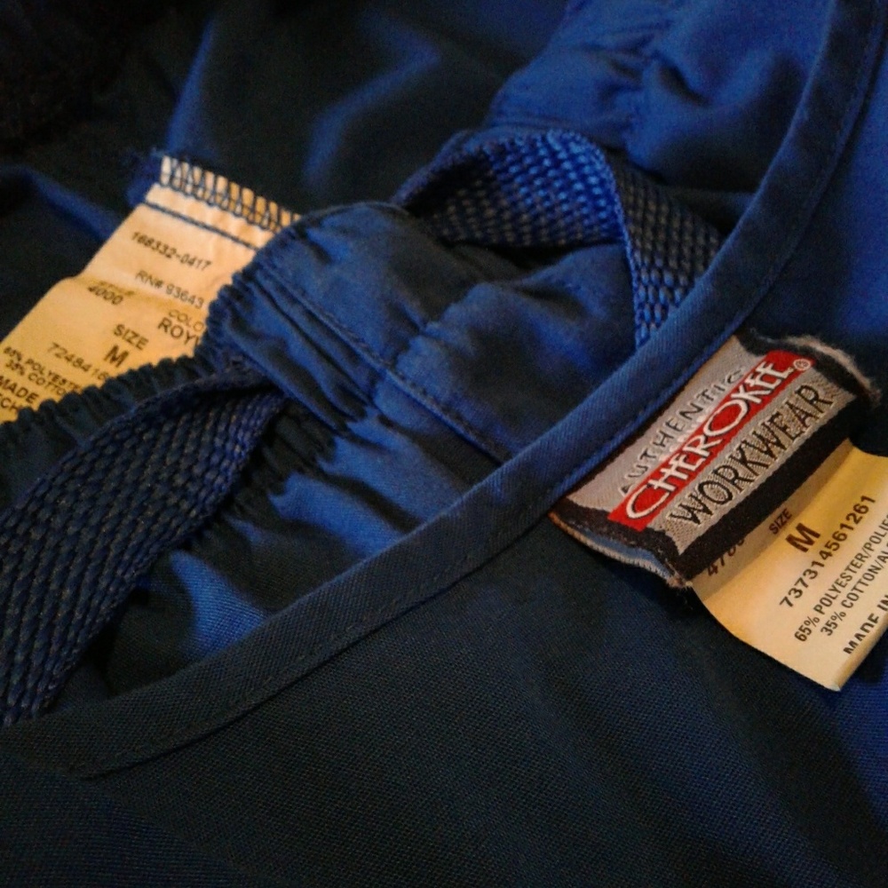 🌺 Like New Cherokee Workwear Blue Scrub Set - Picture 5 of 6